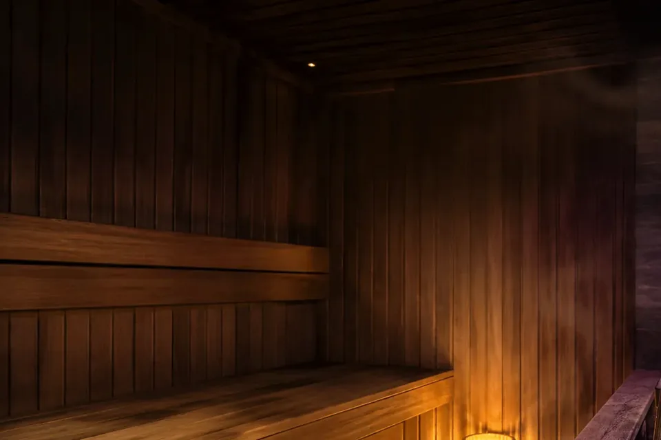 Elena Masaj Salonu, Bağcılar · sauna sedir bölümü